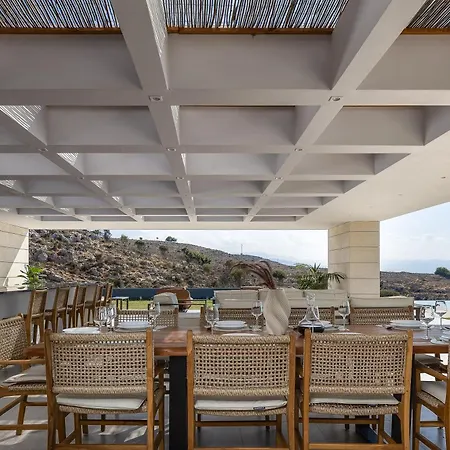 Orus Villa *
