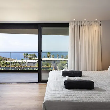 Orus Villa *